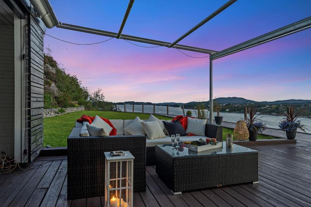 Penthouse Leilighet 200 Kvm Vakker Sjoutsikt. Lägenhet Bergen Exteriör bild